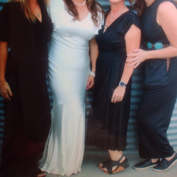 Ivory Flutter Sleeve V-Neck Maxi Mermaid Sexy Bridal Gown Wedding Dress - Picture 2 of 5